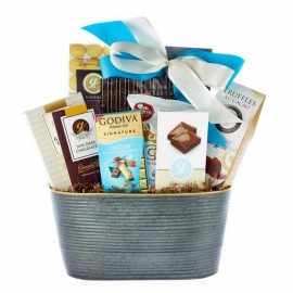 Gourmet Heavenly Sweet Basket 